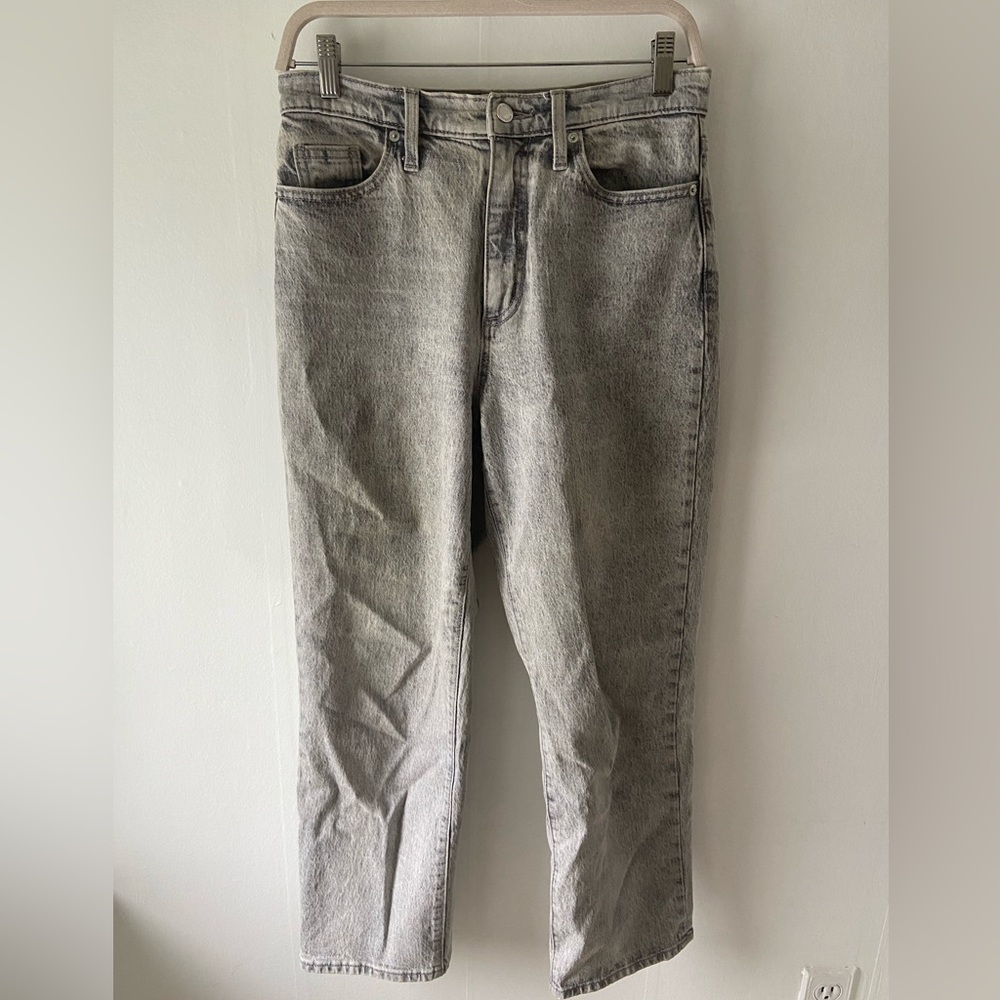 Universal Thread size 4 jeans